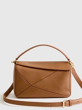 Classic Tan Leather Top-Handle Shoulder Bag